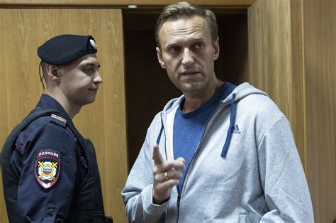 Navalny-förgiftning: Ett mordförsök som skakade Ryssland och väckte global uppmärksamhet